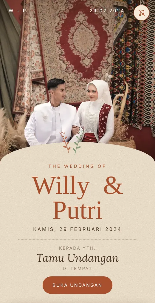 Sampul tema Rustic Boho: foto dengan lembar kertas krem melengkung